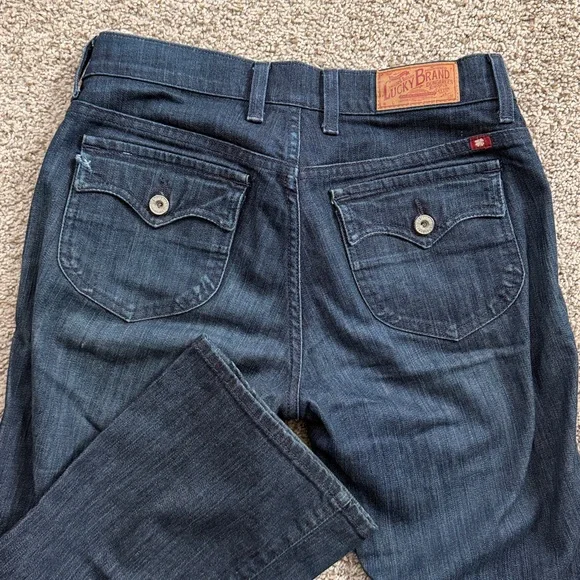 Lucky Brand Jeans - Picture 4 of 10